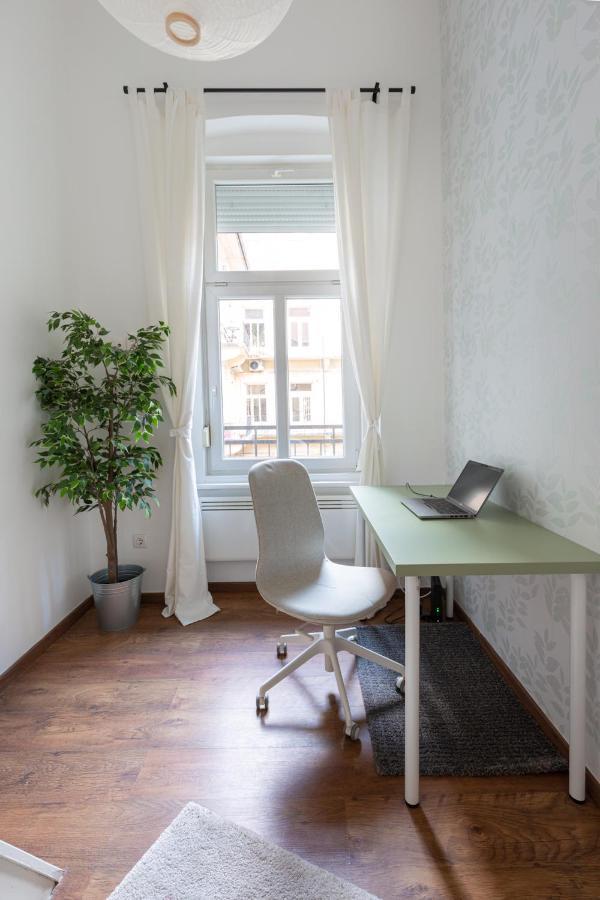 D63 Dohany Apartment Будапеща Екстериор снимка